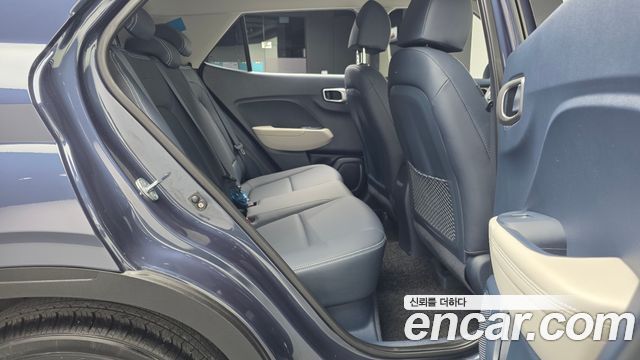 Hyundai Venue 2022 — photo 18
