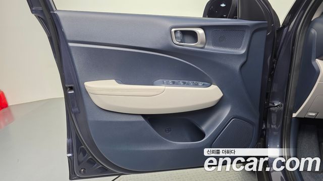 Hyundai Venue 2022 — photo 14