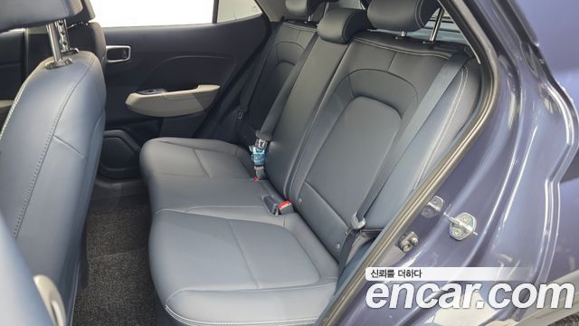 Hyundai Venue 2022 — photo 16