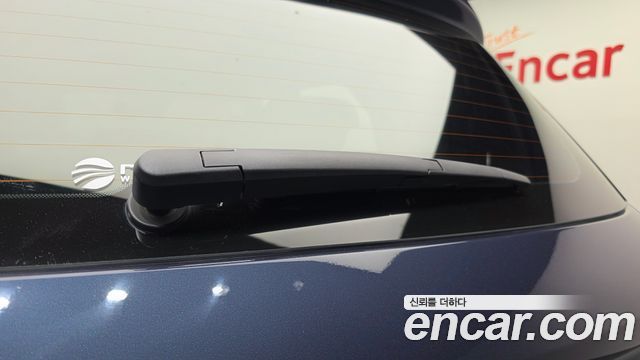 Hyundai Venue 2022 — photo 28