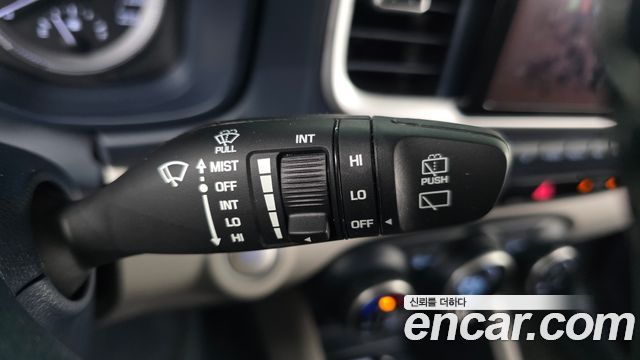 Hyundai Venue 2022 — photo 29