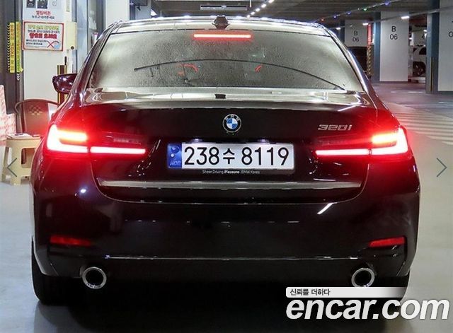 BMW 3-Series 2024 — photo 5