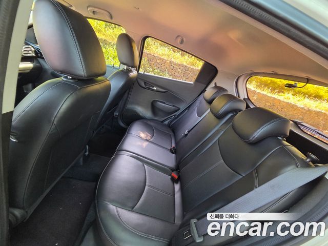 Chevrolet Korea Spark 2017 — photo 19