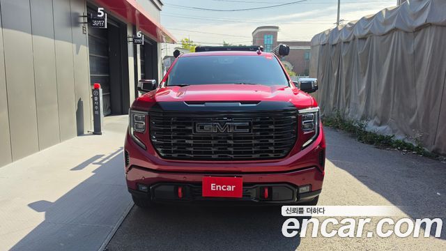 GMC Sierra 2023 — photo 3