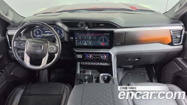 GMC Sierra 2023 — photo 10