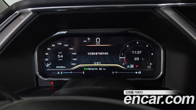 GMC Sierra 2023 — photo 11
