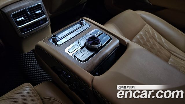 Kia K9 2022 — photo 24