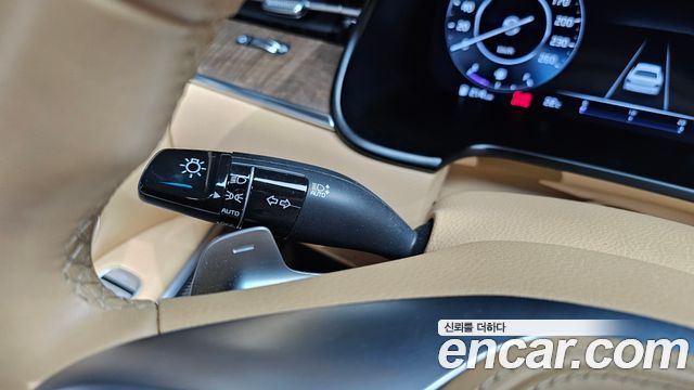 Kia K9 2022 — photo 34