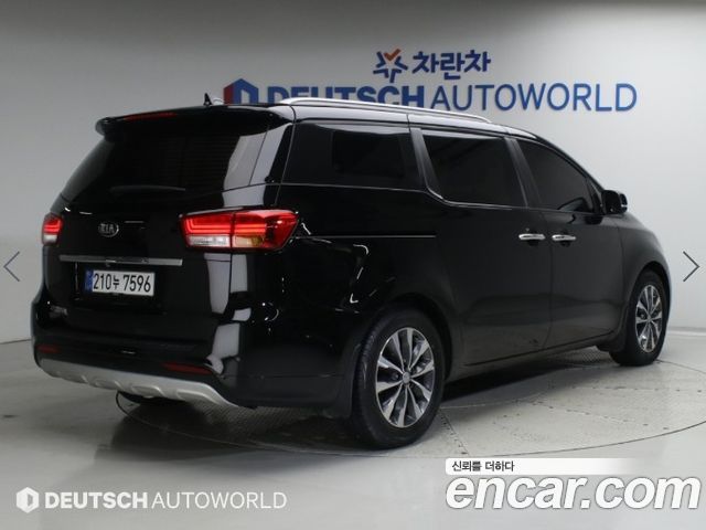 Kia Canival 2016 — photo 2