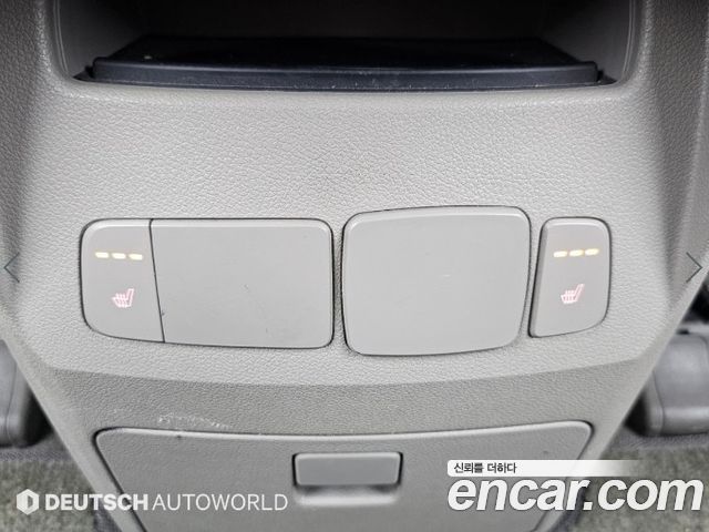 Kia Canival 2016 — photo 16