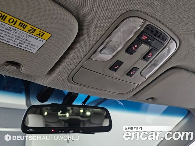 Kia Canival 2016 — photo 18