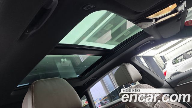 BMW Gran Turismo 2022 — photo 22