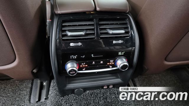 BMW Gran Turismo 2022 — photo 24