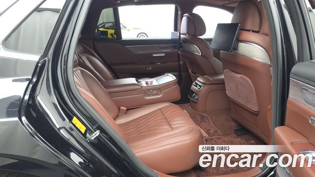 Genesis G90 2022 — photo 12