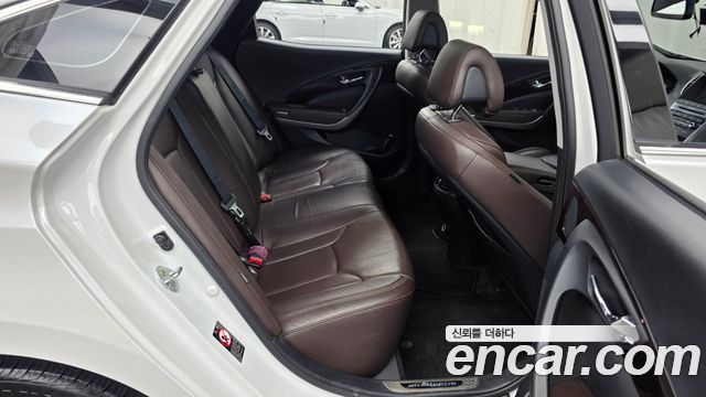 Hyundai Grandeur 2015 — photo 12