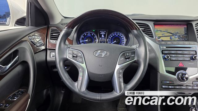 Hyundai Grandeur 2015 — photo 13