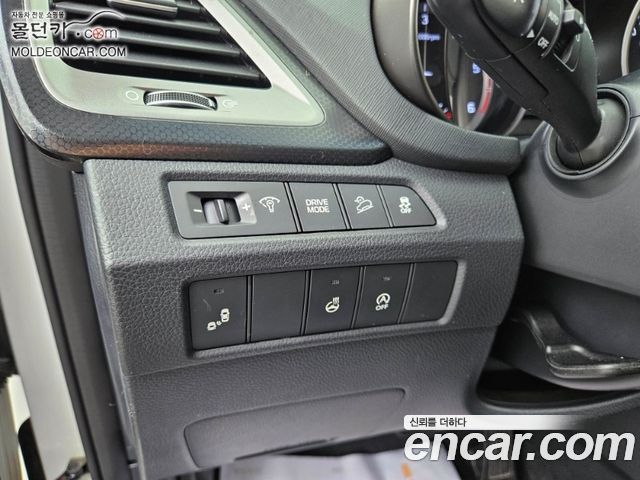 Hyundai Santafe 2018 — photo 9