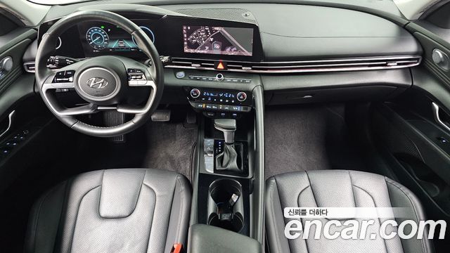 Hyundai AVANTE 2021 — photo 10