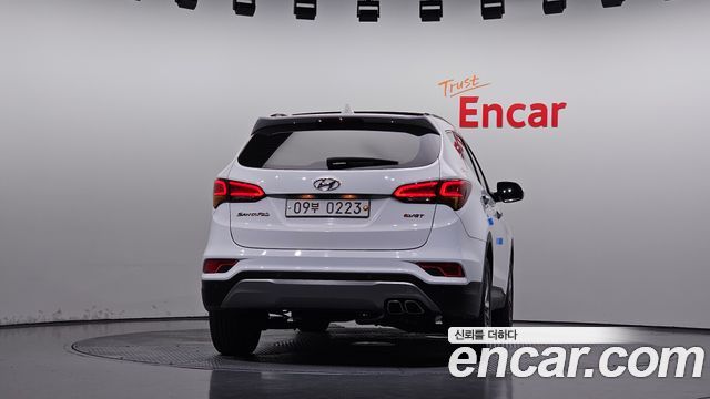 Hyundai Santafe 2017 — photo 4