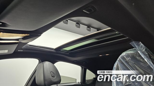 BMW i4 2023 — photo 24