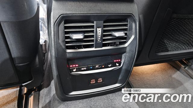 BMW i4 2023 — photo 33