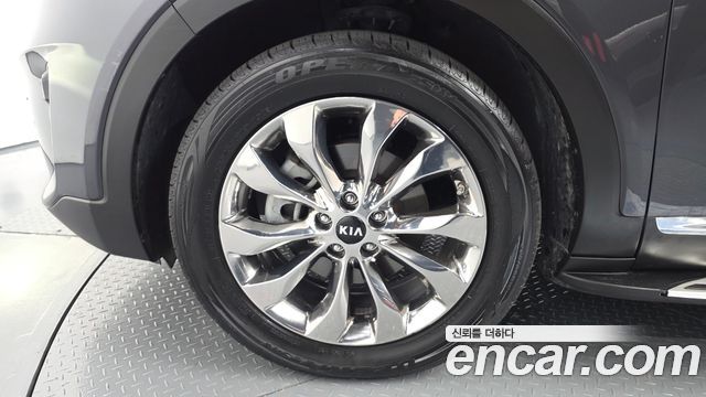 Kia Sorento 2018 — photo 5
