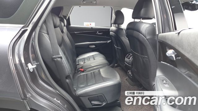 Kia Sorento 2018 — photo 18