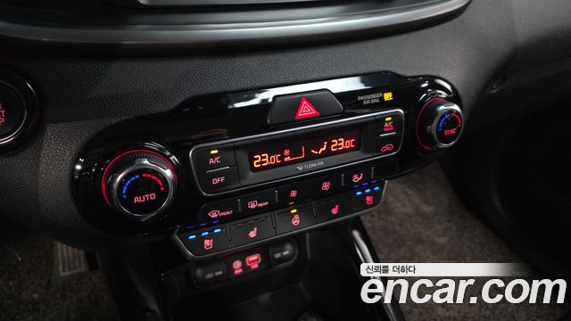 Kia Sorento 2018 — photo 23