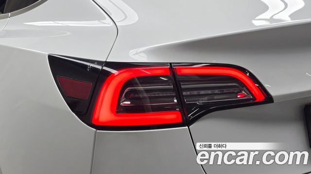 Tesla Model 3 2020 — photo 9