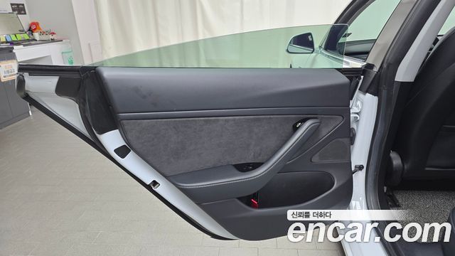 Tesla Model 3 2020 — photo 15