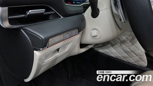 Genesis GV80 2023 — photo 24