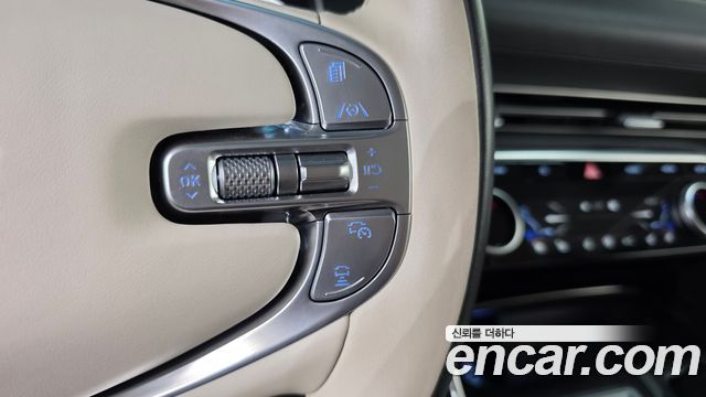 Genesis GV80 2023 — photo 25