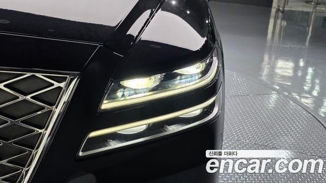 Genesis GV80 2023 — photo 8
