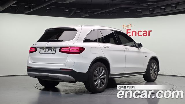 Mercedes-Benz GLC-Class 2019 — photo 2