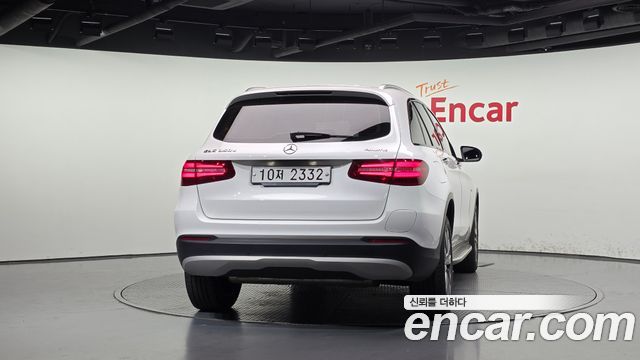 Mercedes-Benz GLC-Class 2019 — photo 4
