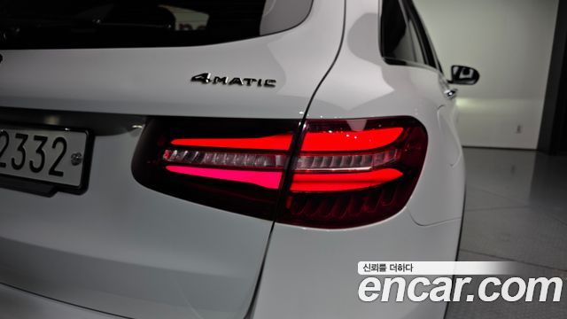 Mercedes-Benz GLC-Class 2019 — photo 9