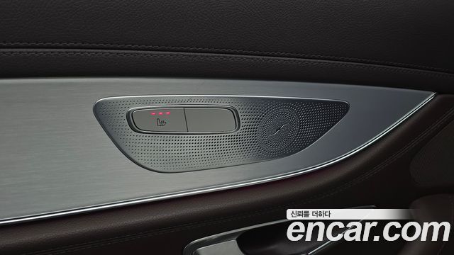 Mercedes-Benz CLS-Class 2019 — photo 19