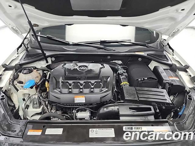 Volkswagen Passat 2018 — photo 5