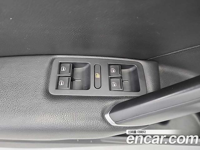 Volkswagen Passat 2018 — photo 18