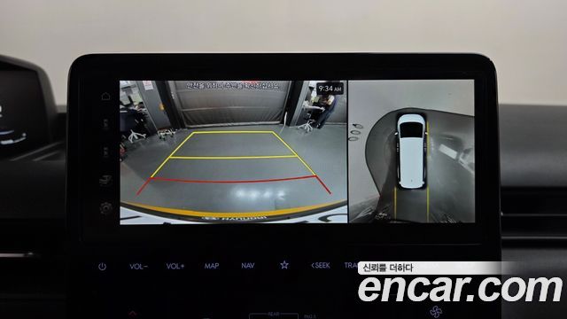 Hyundai Staria 2025 — photo 15
