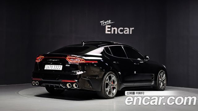 Kia Stinger 2018 — photo 2