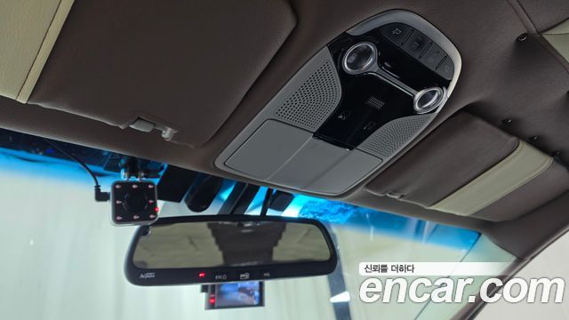 Hyundai Grandeur 2018 — photo 19
