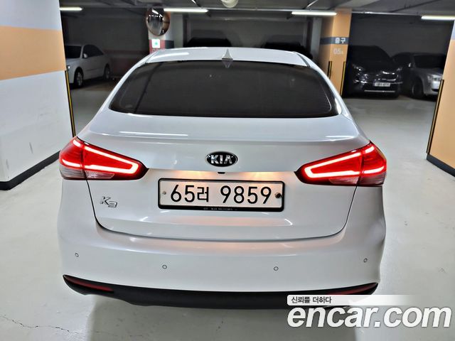 Kia K3 2018 — photo 4
