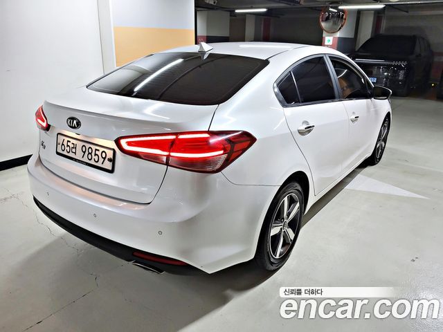 Kia K3 2018 — photo 5