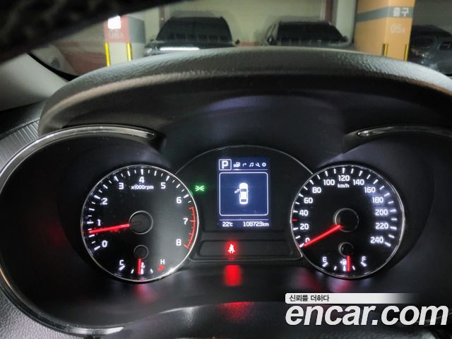 Kia K3 2018 — photo 13