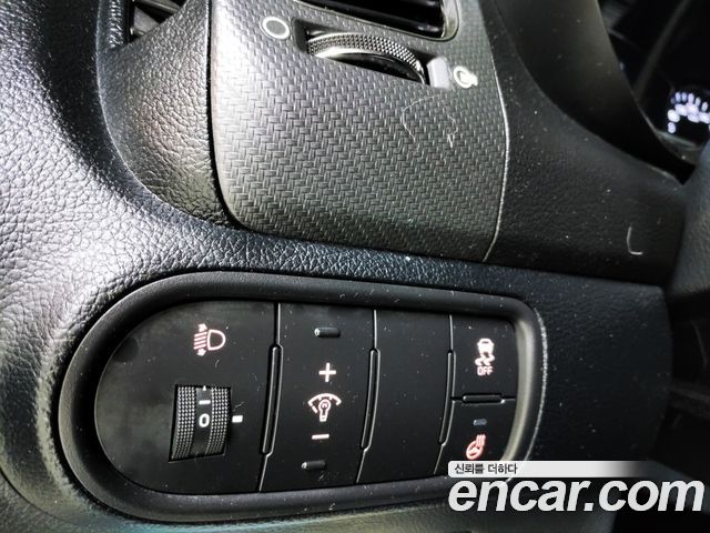 Kia K3 2018 — photo 16