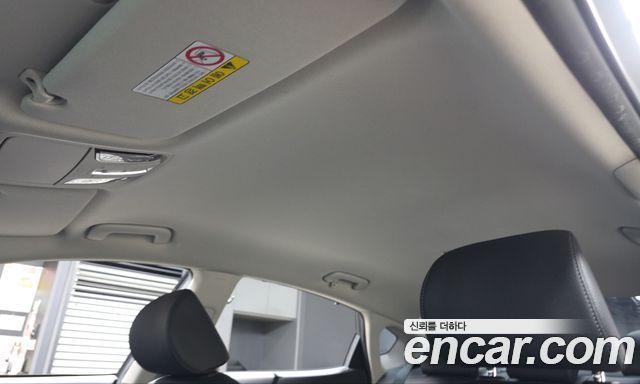Kia K7 2019 — photo 23