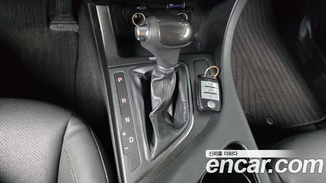 Kia K5 2015 — photo 9