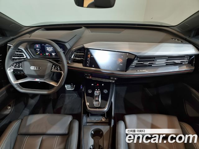 Audi Q4 e-tron 2026 — photo 11