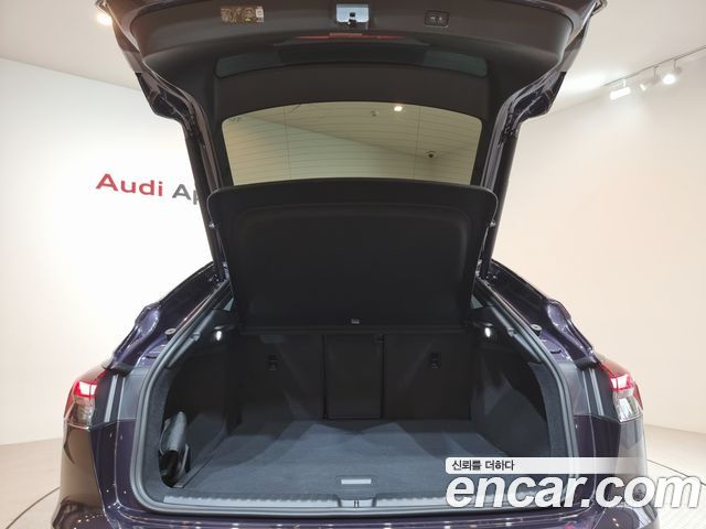 Audi Q4 e-tron 2026 — photo 20